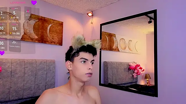 Room 69x online show from 09-23-25, 11:46