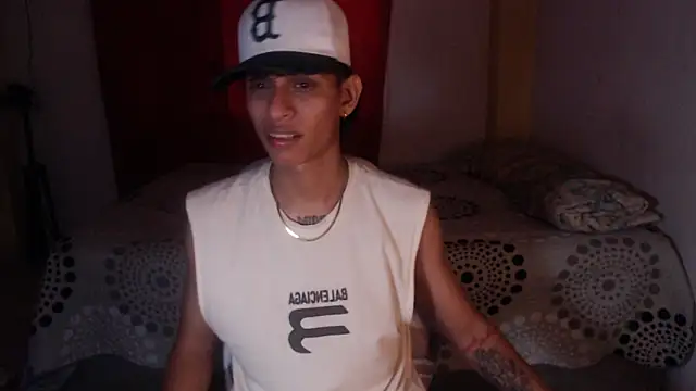 Snapshot of sung_yol chatting on 11-12-25, 08:08 sung yol online show from 11-12-25, 08:08