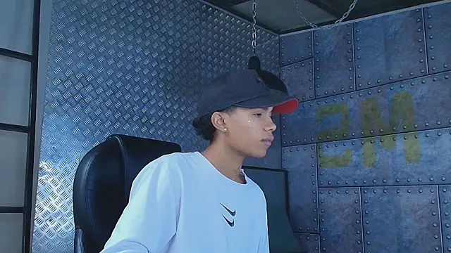 AlanCutee online show from 09-28-25, 11:48