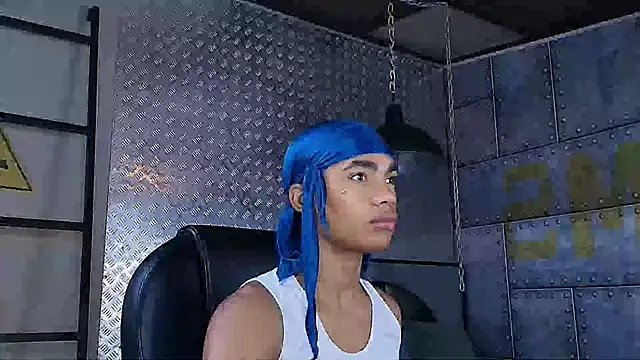 AlanCutee online show from 10-31-25, 11:22