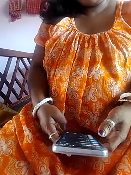 Snapshot of Cute-Swewty chatting on 02-16-26, 05:36 Cute-Swewty online show from 02-16-26, 05:36