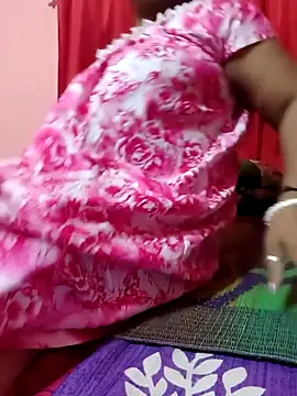 Cute-Swewty online show from 05-07-26, 12:54