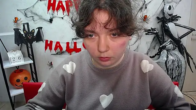 Snapshot of NeonilaLisova chatting on 10-27-25, 12:09 NeonilaLisova online show from 10-27-25, 12:09