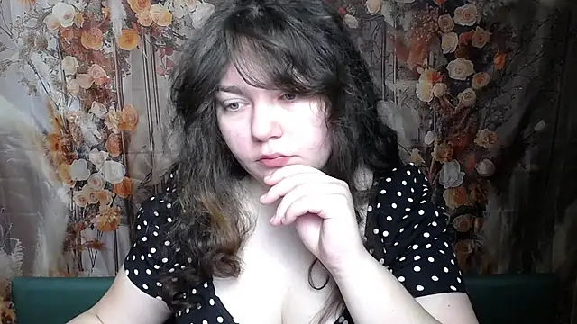 NeonilaLisova online show from 02-05-26, 06:07