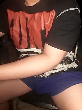 MinhTuan2002 online show from 10-26-25, 12:27