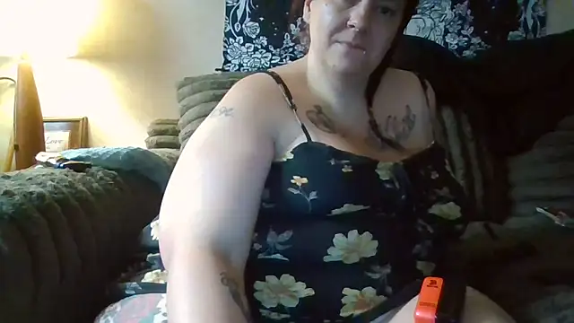 ThickkkMama420 online show from 05-17-26, 05:53
