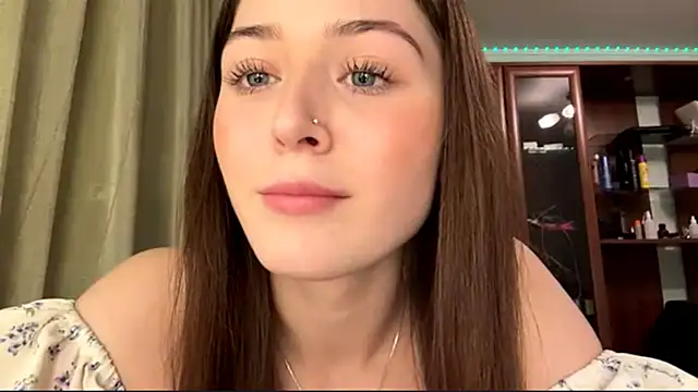 Adel strongwoman online show from 12-05-25, 05:09