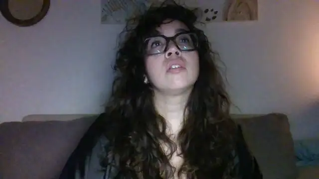 Snapshot of GypsyMamacita chatting on 09-16-25, 01:50 GypsyMamacita online show from 09-16-25, 01:50