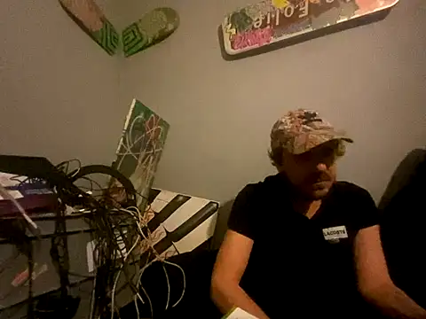 3615-ULLA online show from 01-05-26, 06:44