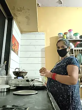 Snapshot of Gk_99999 chatting on 12-22-25, 01:30 Gk 99999 online show from 12-22-25, 01:30