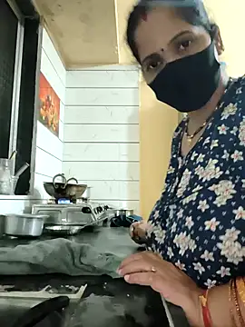 Snapshot of Gk_99999 chatting on 02-13-26, 03:19 Gk 99999 online show from 02-13-26, 03:19