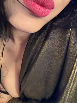 KARISHMA-STRIP online show from 04-20-26, 06:31