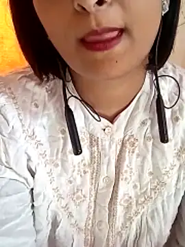 Queen Kushi4 online show from 05-22-26, 08:42