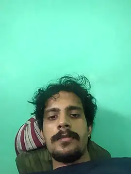 Snapshot of Crazycouple_01 chatting on 09-27-25, 05:01 Crazycouple 01 online show from 09-27-25, 05:01