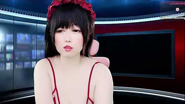 Snapshot of LuckyCute-Tutu chatting on 11-04-25, 11:31 LuckyCute-Tutu online show from 11-04-25, 11:31