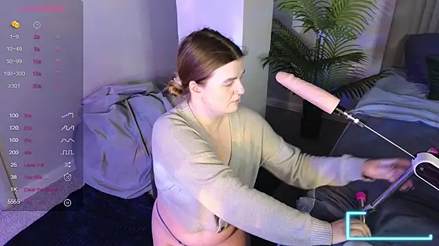 Snapshot of Ruby_Al1en chatting on 09-25-25, 01:20 Ruby Al1en online show from 09-25-25, 01:20