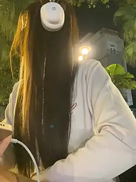   BabyShowPublic   online show from 04-05-26, 01:30