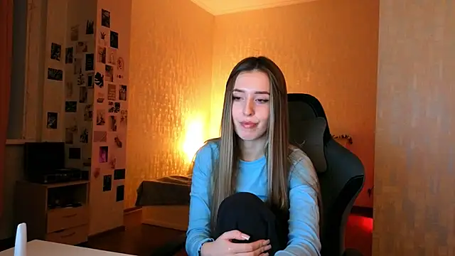 yourrdanceteacher online show from 12-18-25, 08:48