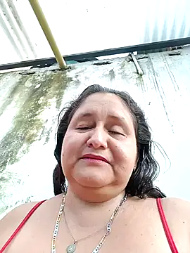 Snapshot of Dirty-Mature chatting on 12-18-25, 12:44 Dirty-Mature online show from 12-18-25, 12:44