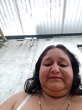 Snapshot of Dirty-Mature chatting on 12-20-25, 12:23 Dirty-Mature online show from 12-20-25, 12:23