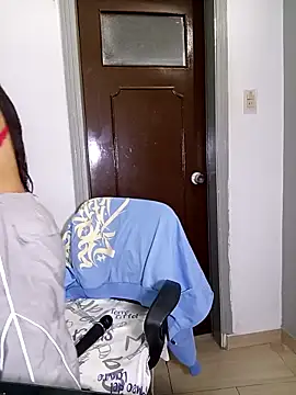 CharlotteSex  online show from 01-07-26, 09:12