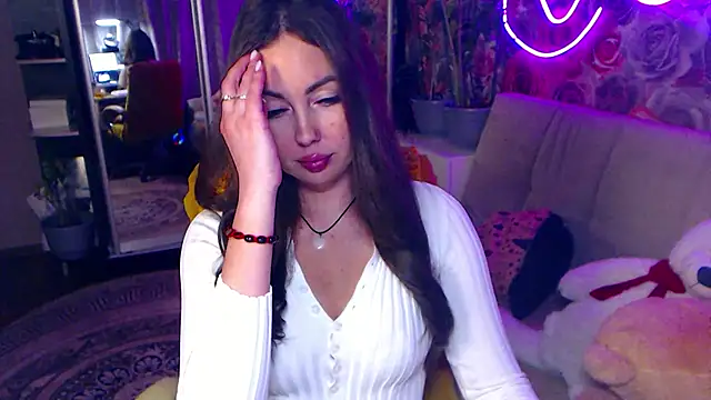 Ninaabyanka online show from 04-30-26, 08:57