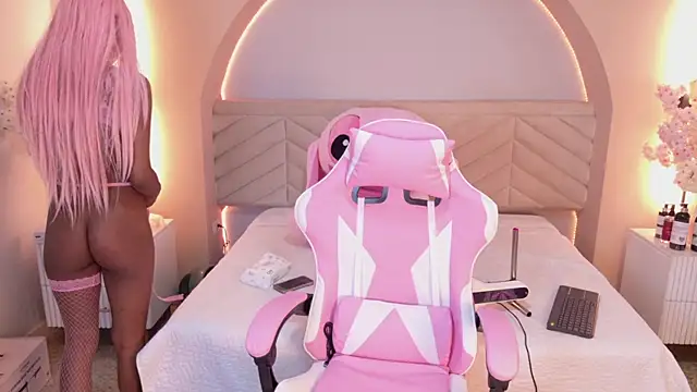 amy miller1 online show from 03-02-26, 08:15