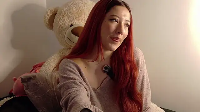 Snapshot of lunnaa_ chatting on 11-27-25, 03:08 lunnaa online show from 11-27-25, 03:08