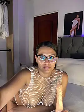 ema zoe online show from 07-19-26, 12:03
