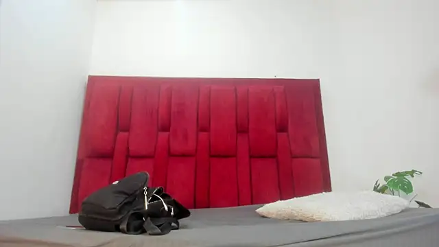 Snapshot of Mollyxketa1_ chatting on 11-17-25, 11:10 Mollyxketa1 online show from 11-17-25, 11:10