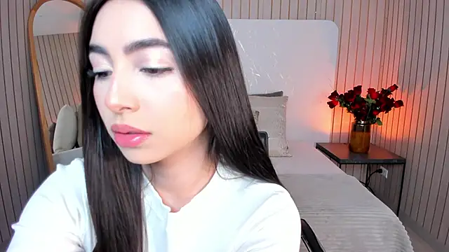 EmelyParker online show from 06-18-26, 02:12