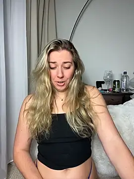 louiseberkeley online show from 06-07-26, 09:02