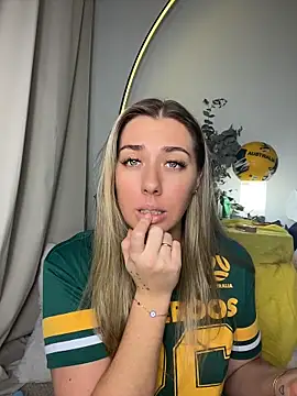 louiseberkeley online show from 06-16-26, 10:40