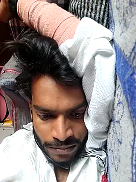 Snapshot of yashuuuu021 chatting on 02-13-26, 09:16 yashuuuu021 online show from 02-13-26, 09:16