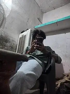 Snapshot of yashuuuu021 chatting on 03-13-26, 07:20 yashuuuu021 online show from 03-13-26, 07:20