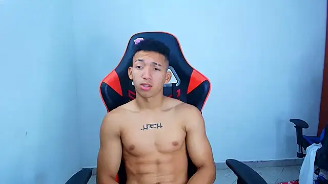 Snapshot of JuanchiT66 chatting on 09-10-25, 03:28 JuanchiT66 online show from 09-10-25, 03:28