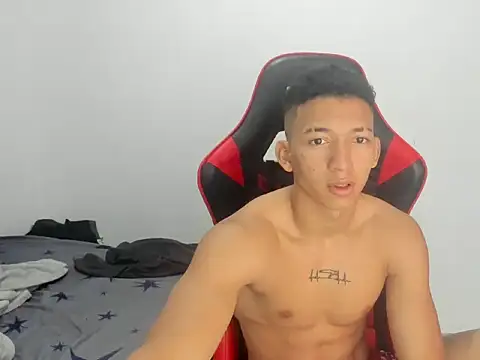 Snapshot of JuanchiT66 chatting on 01-11-26, 04:50 JuanchiT66 online show from 01-11-26, 04:50