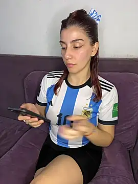 Snapshot of Jesicamartinezok chatting on 07-16-26, 02:17 Jesicamartinezok online show from 07-16-26, 02:17