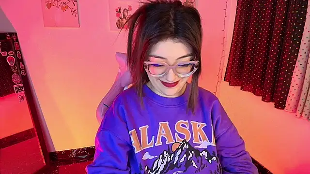 isaferrer06 online show from 11-24-25, 04:34