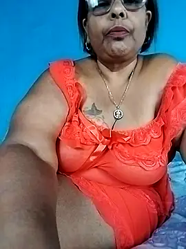 Snapshot of mileesha chatting on 11-25-25, 07:52 mileesha online show from 11-25-25, 07:52