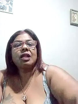 Snapshot of mileesha chatting on 07-03-26, 06:25 mileesha online show from 07-03-26, 06:25