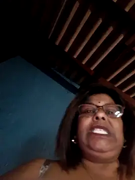 Snapshot of mileesha chatting on 07-28-26, 06:20 mileesha online show from 07-28-26, 06:20