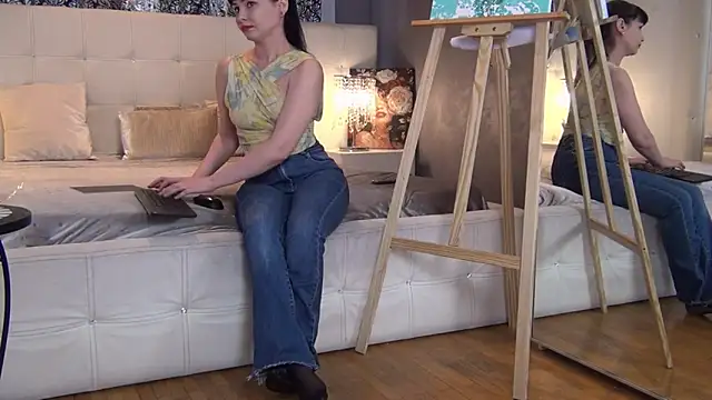 LadyValeriaXO online show from 02-24-26, 11:52