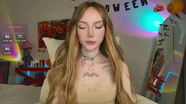 Lunainnk online show from 10-28-25, 12:14