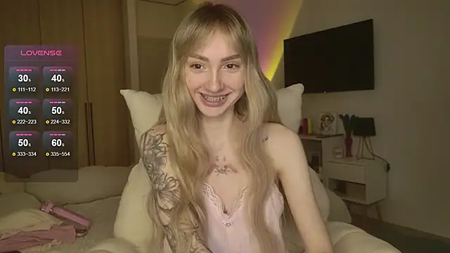 Lunainnk online show from 03-21-26, 05:12