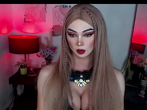 Hugecock shantall online show from 11-02-25, 06:21