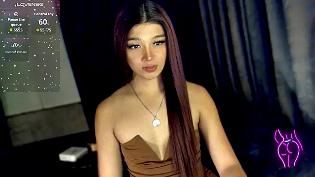 Snapshot of TrinityFucksYou chatting on 02-19-26, 12:45 TrinityFucksYou online show from 02-19-26, 12:45