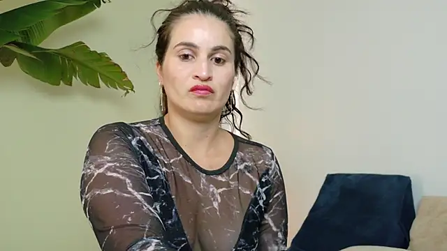 lizdevine online show from 12-01-25, 07:08