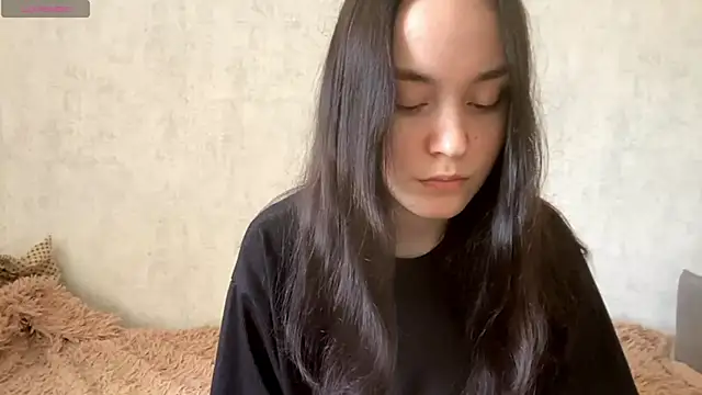 Snapshot of AriaVice chatting on 09-11-25, 09:42 AriaVice online show from 09-11-25, 09:42