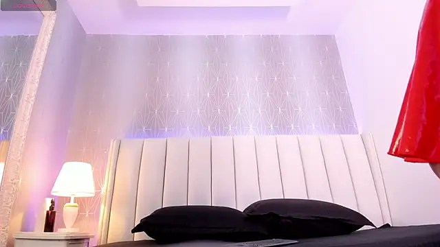 Mia-Medina online show from 05-04-26, 07:32